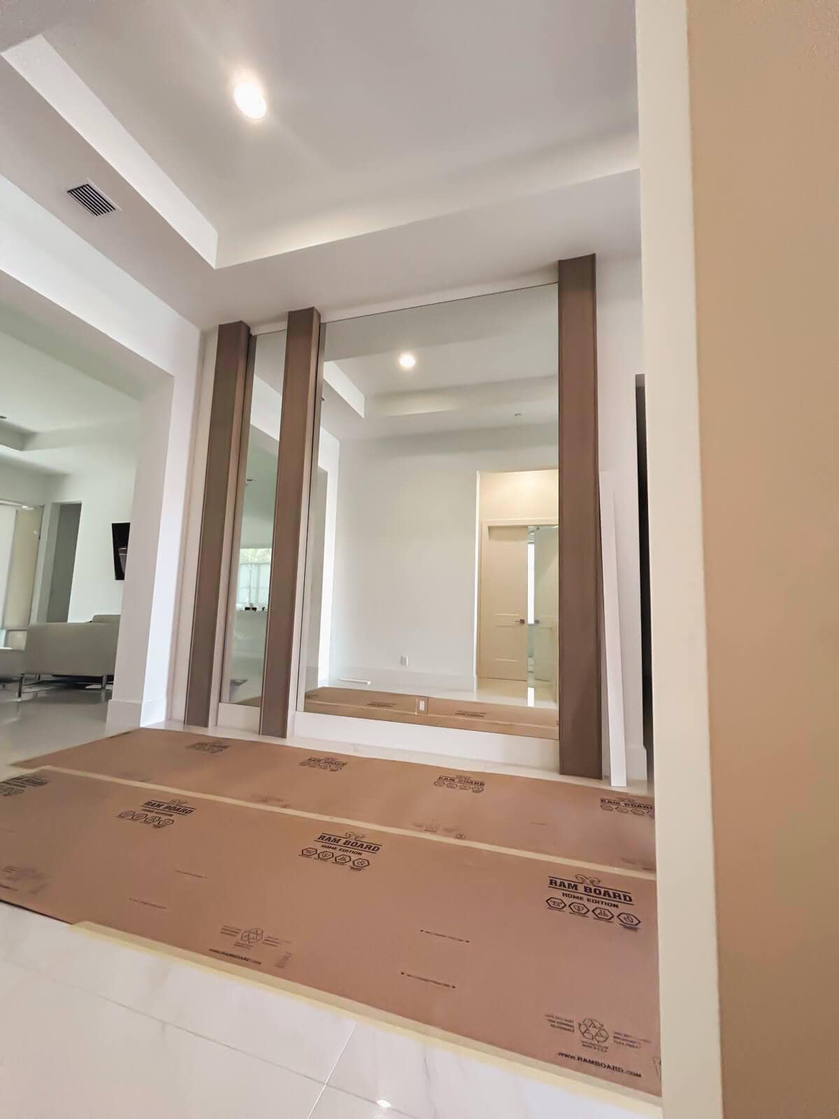 Shower Door 3/8” Clear Monolithic Tempered Glass