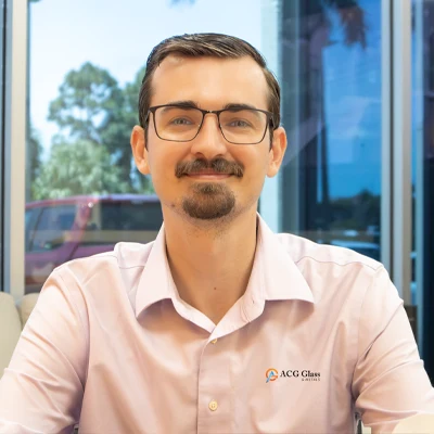 Professional glass and mirror services for homes and businesses.