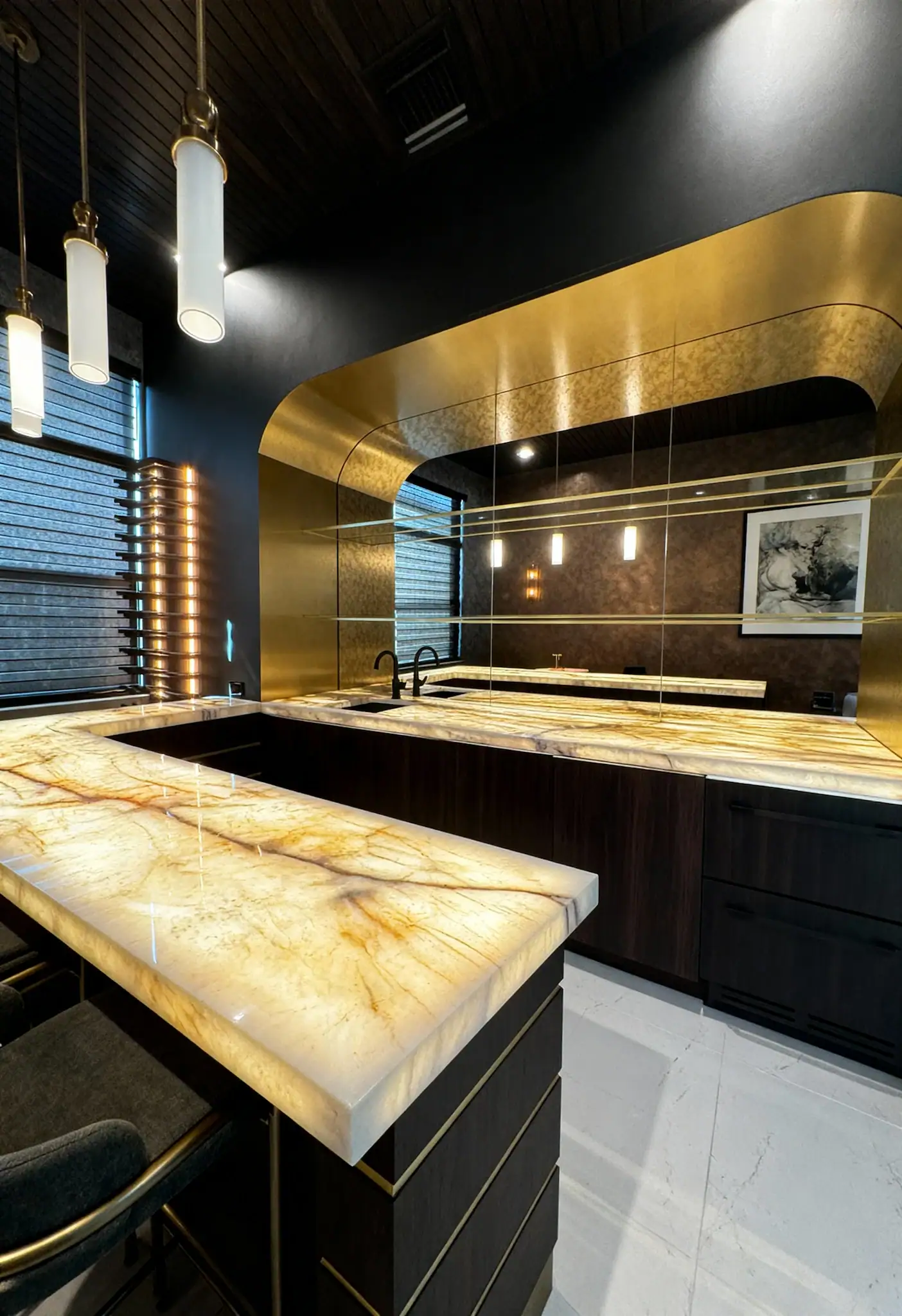 Anique Mirror | Samrit Bansa Residence