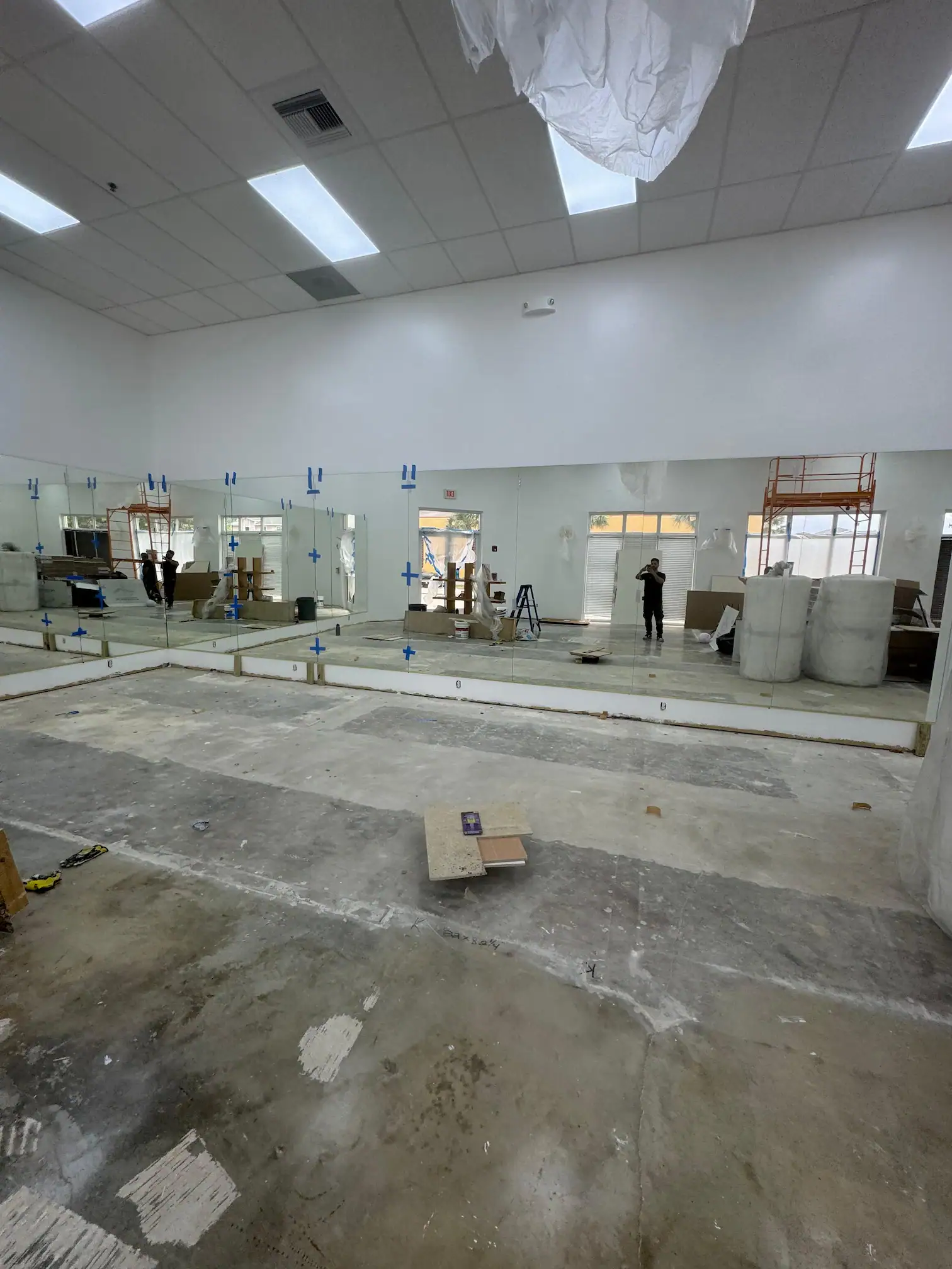 Custom Mirrors | N Dixie Hwy Office