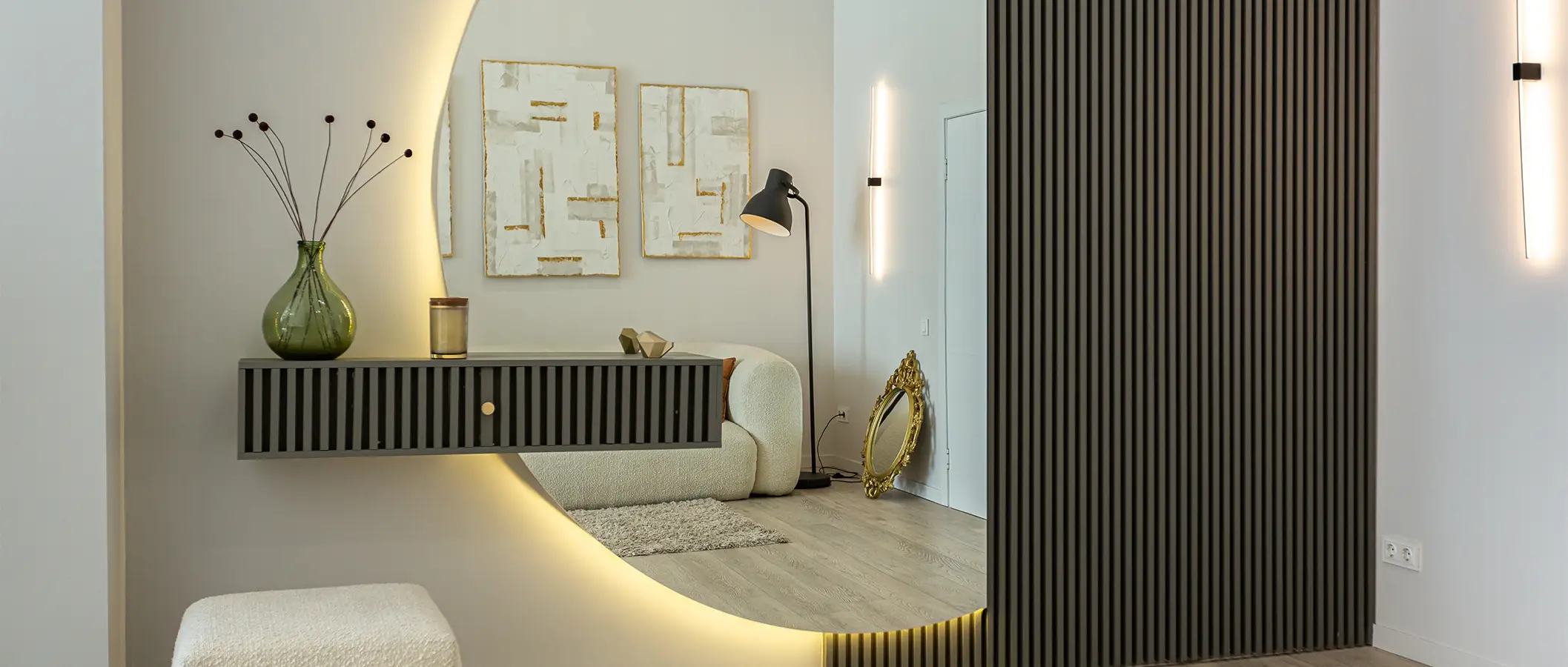 Custom Mirrors in Boca Raton: Light, Space, and Modern Style